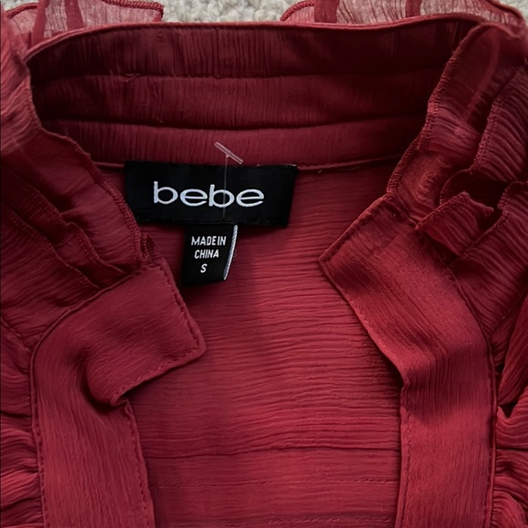 Bebe Rusted Red Ruffled Top - Picture 2 of 3
